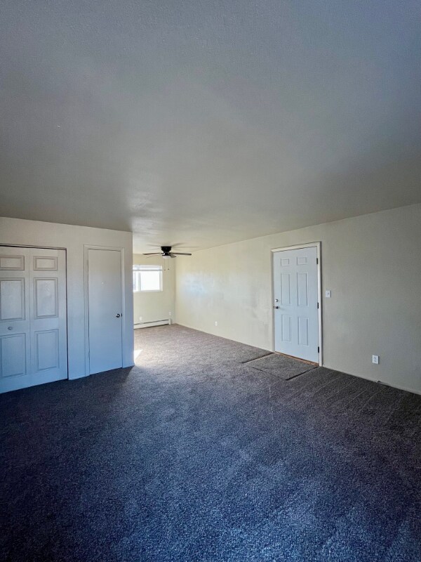 Building Photo - 4370 Loomis Ave