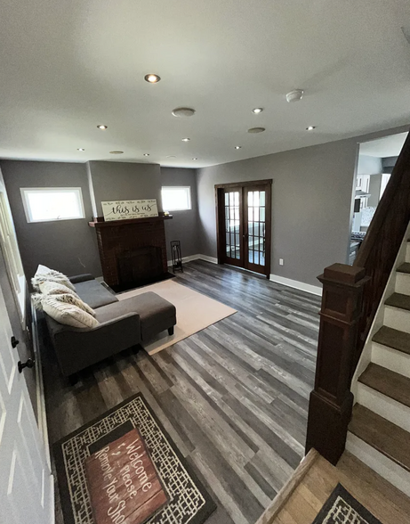 Freshly Painted - 1115 Margray St