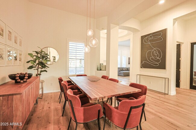 Building Photo - 40704 N Bell Meadow Trail