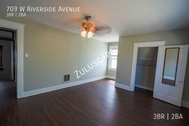 Building Photo - 709 W Riverside Ave