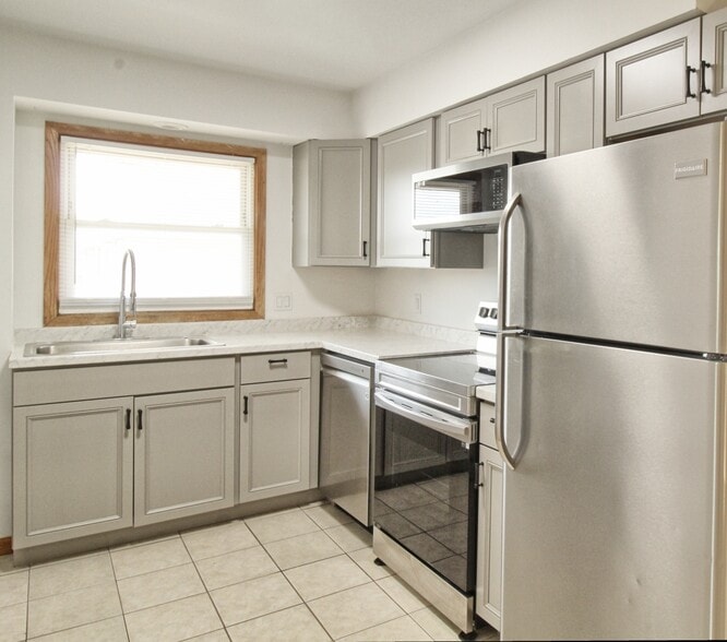 Primary Photo - Laramie Apartment Homes