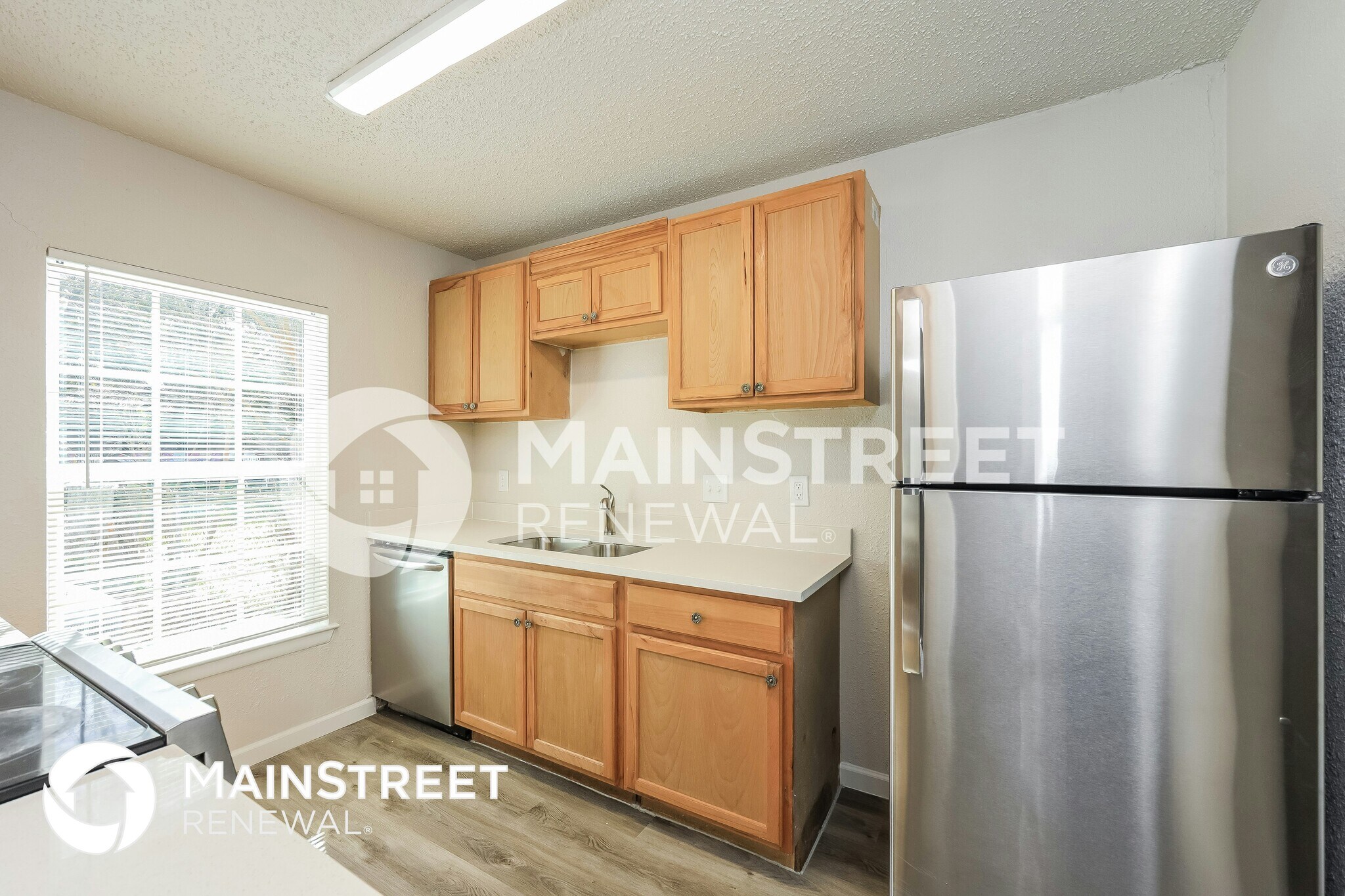 Building Photo - 9906 Sandy Field Dr