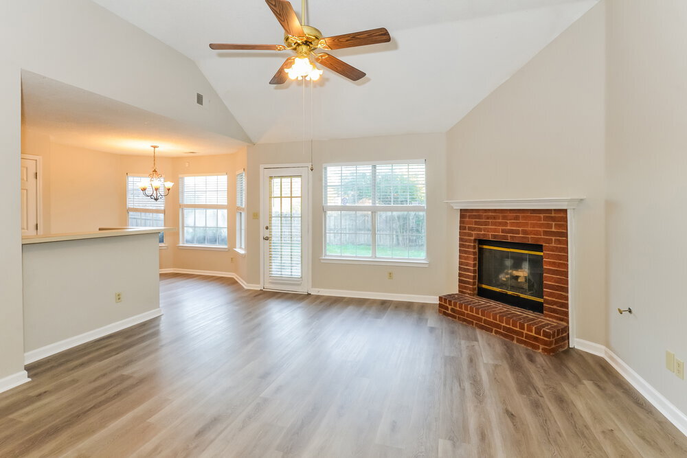 Building Photo - 1030 Jessica Lauren Dr