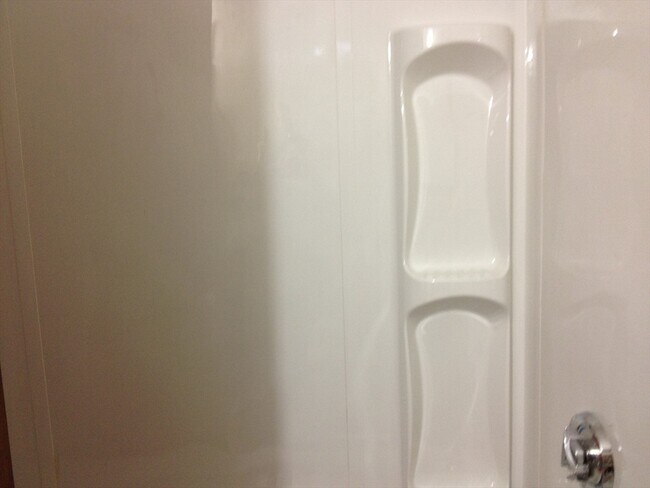 Building Photo - 9 Hall St