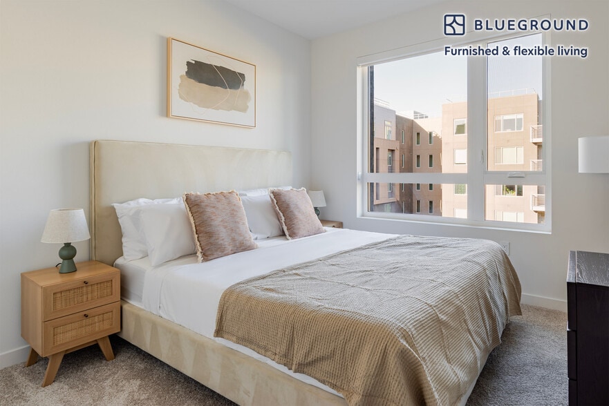 Building Photo - 3301 Innovation Wy