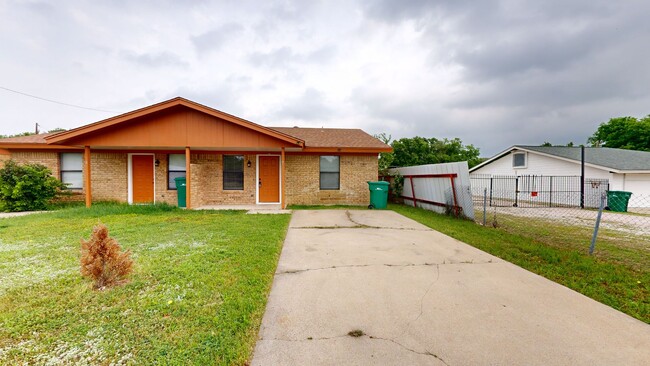 Primary Photo - Affordable duplex in Harker Heights!!!