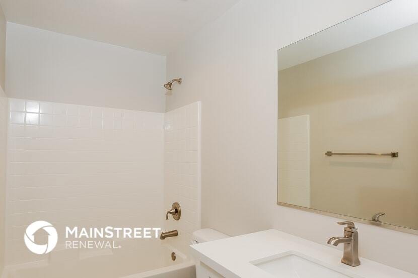 Building Photo - 2000 N 36th St