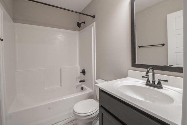 Building Photo - 2994 Gibbs Ln