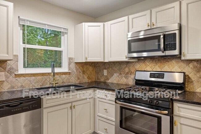 Building Photo - 5256 Sudberry Ln