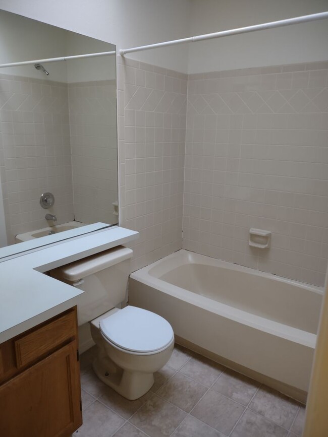 Building Photo - Woodmen and Austin Bluffs area home