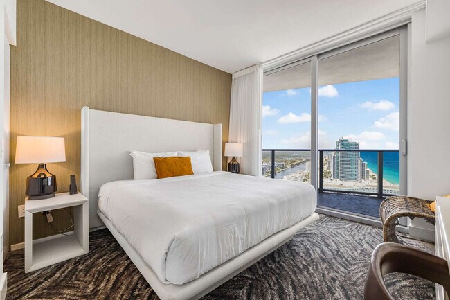 Building Photo - 4111 S Ocean Dr