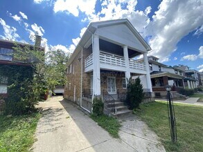 Building Photo - 420 Delaware Ave