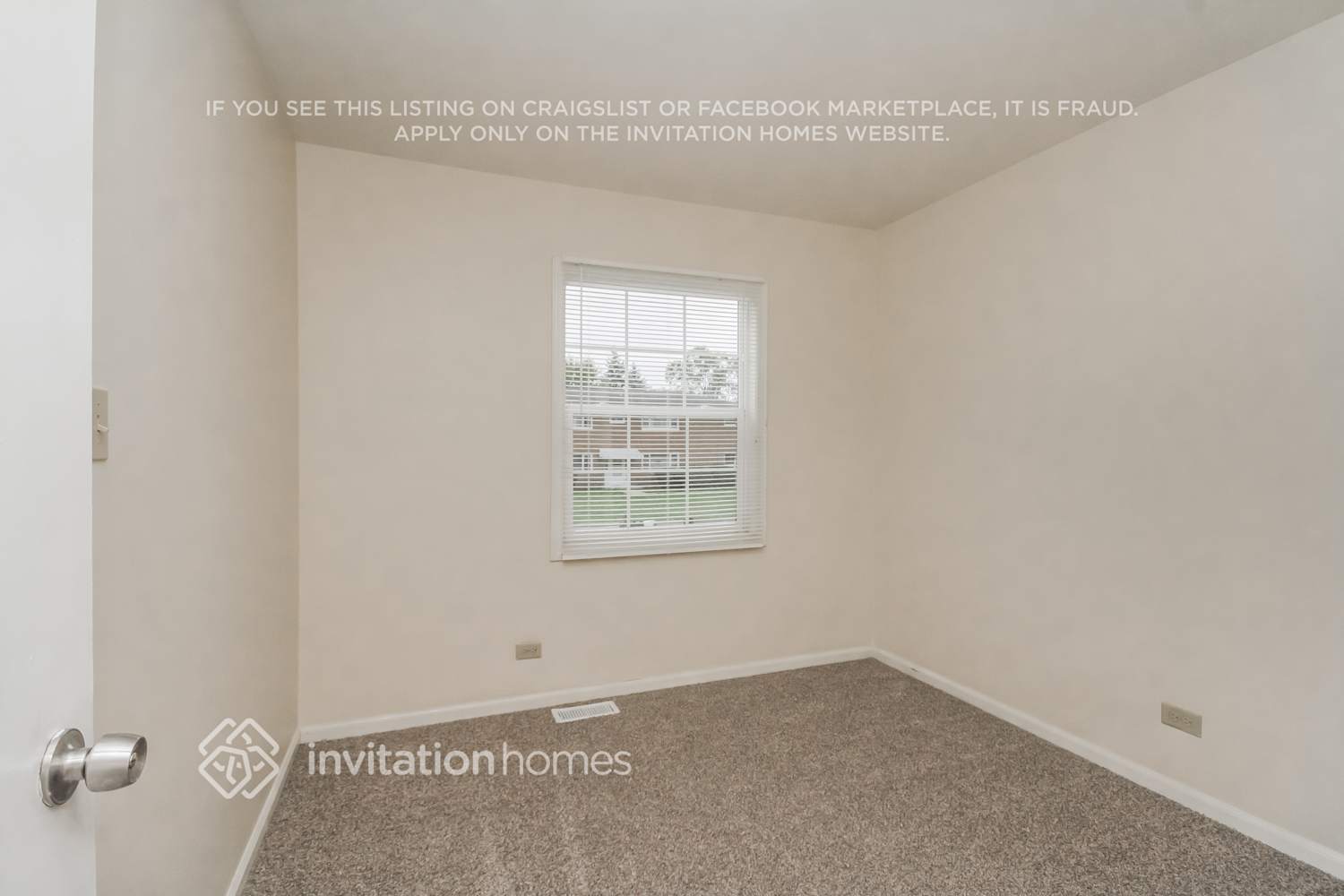 Building Photo - 24106 W Hazelcrest Dr