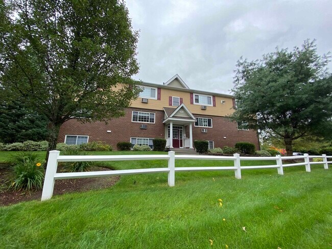 Primary Photo - 3951 Brown Ave