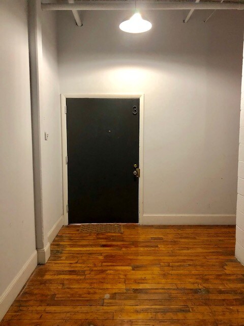 Building Photo - 210 Dartmouth St