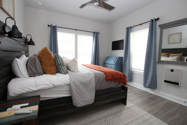 Building Photo - Lewes Seasonal Rental