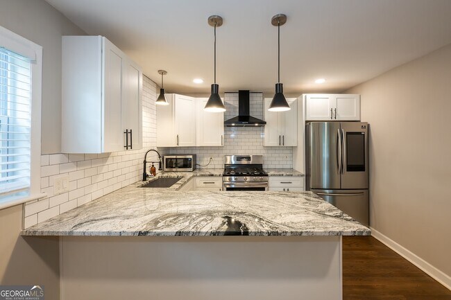 Building Photo - 2131 Bixler Cir