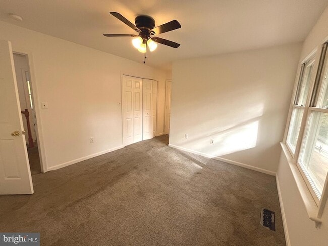 Building Photo - 255 Farrell Ln