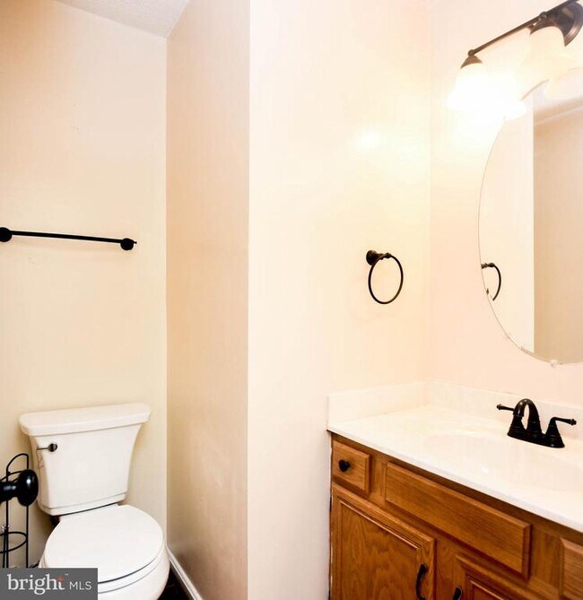 Building Photo - 7234 Tamo Ct