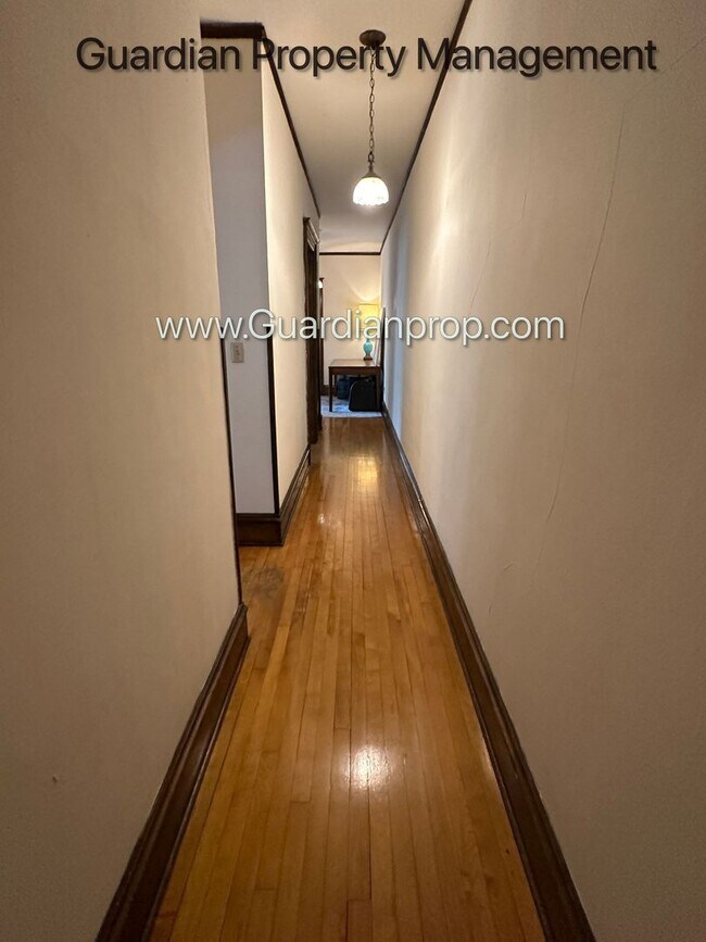 Building Photo - Spacious Prospect Park Upper Level, Sun Ro...