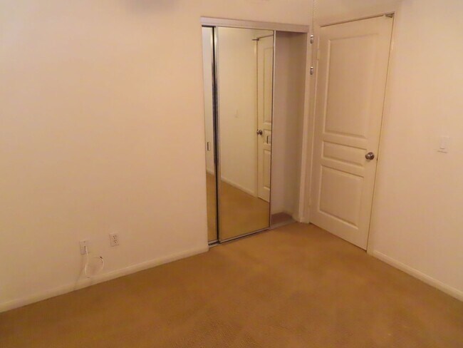 Building Photo - 3125 Harbor Ridge Ln
