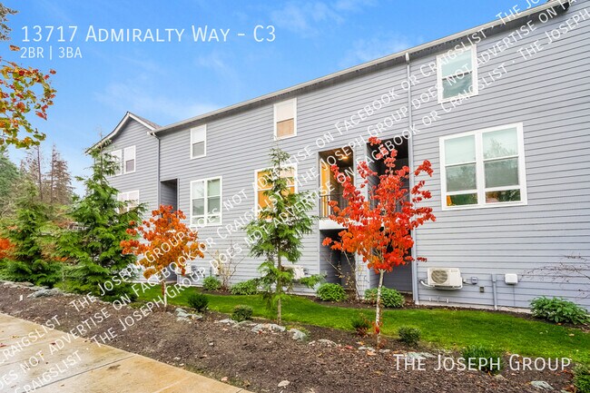 Building Photo - 13717 Admiralty Way