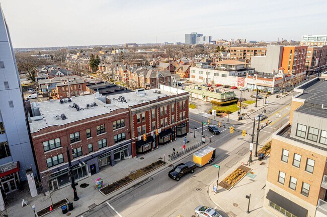 Building Photo - Fully Furnished 1 Bedroom in the heart of Short North!