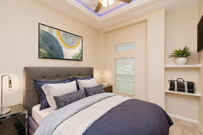 Building Photo - "Spacious 4-Bed Oasis with Pool Retreat in Mission, TX!"