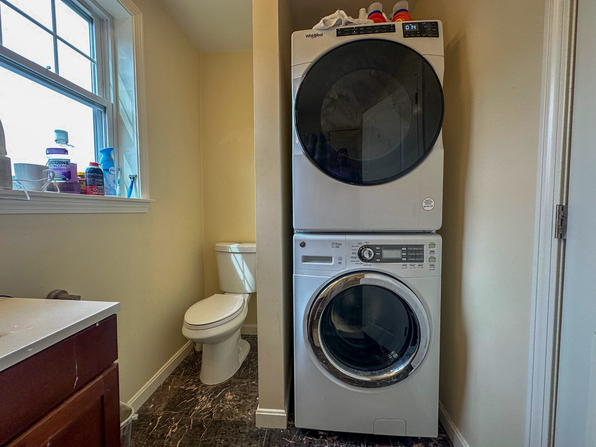 2nd floor bath - 77 Faywood Ave