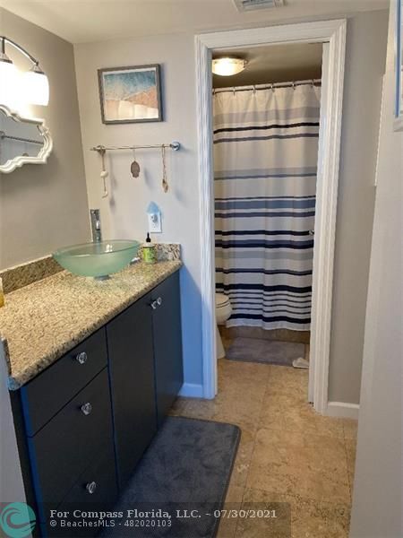 Building Photo - 1900 S Ocean Blvd