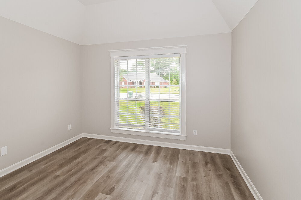 Building Photo - 2704 Greencliff Dr