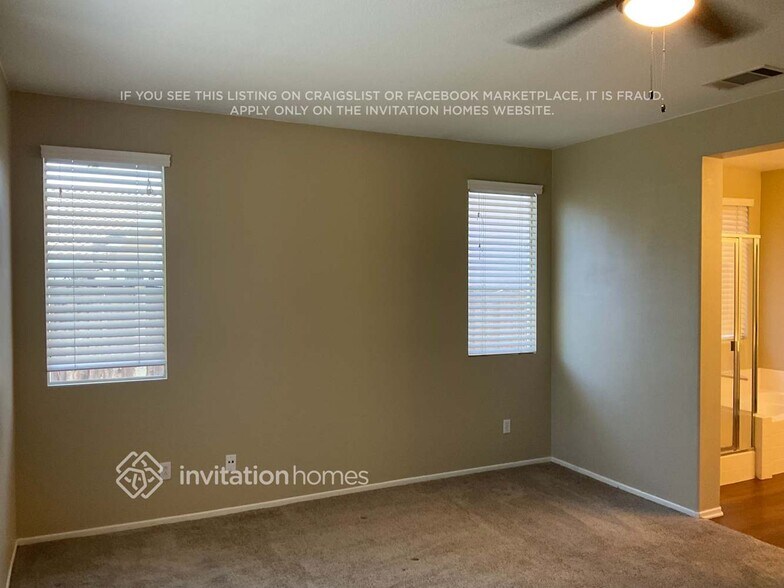 Building Photo - 928 Glendora Dr