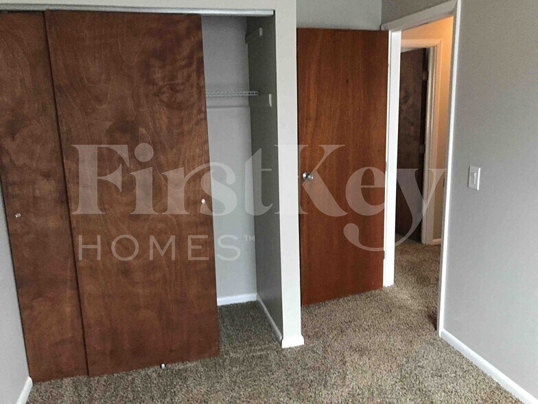 Building Photo - 6019 Tridale Ct