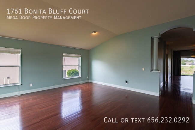 Building Photo - 1761 Bonita Bluff Ct