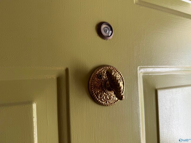 Building Photo - 2713 Hastings Rd SW