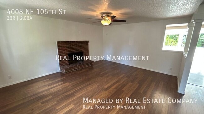 Building Photo - 4008 NE 105th St