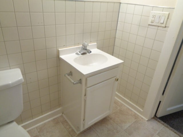 Building Photo - 3230 Ohio St