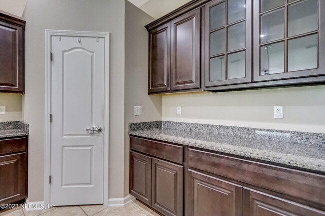 Building Photo - 4162 Sandhill Crane Terrace