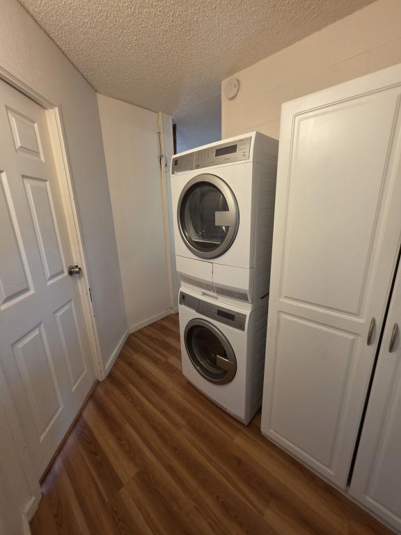 Building Photo - 95-273 Waikalani Dr, d706