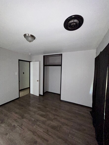 Building Photo - 12 Agnes Dr