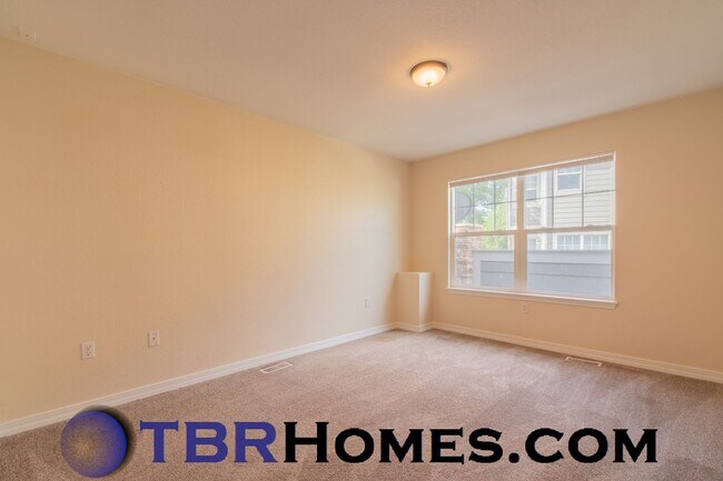 Building Photo - 14300 Waterside Ln