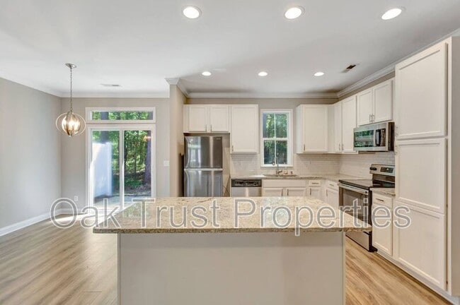 Building Photo - 9620 Scarborough court