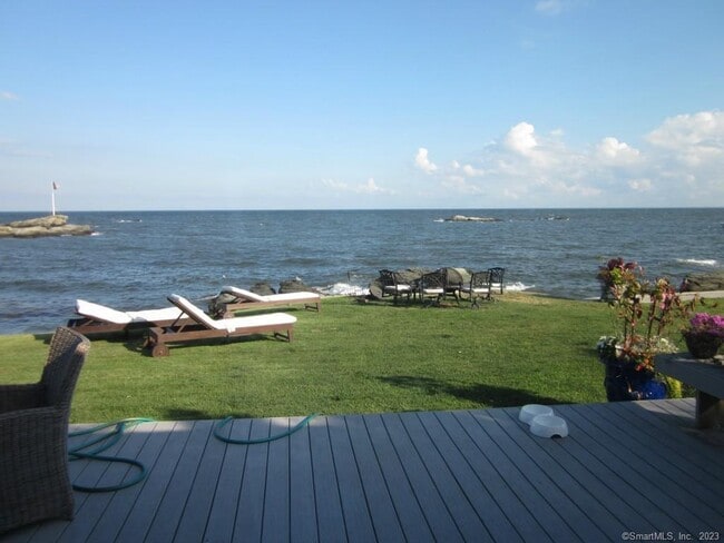 Building Photo - 181 Kings Hwy