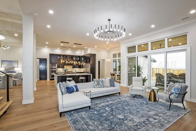 Building Photo - 9405 Rockridge Pkwy