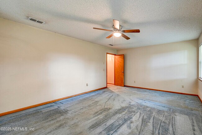 Building Photo - 6909 Ramoth Dr