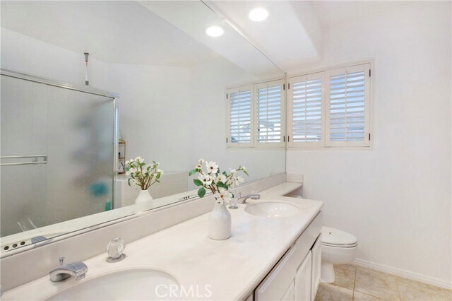 Building Photo - 54 Richmond Hill