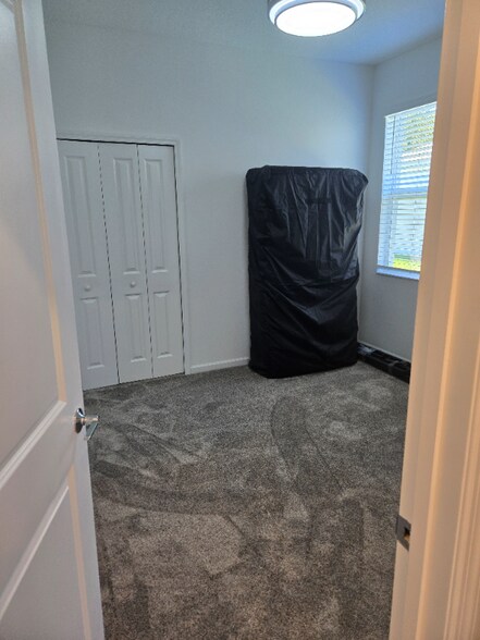 Building Photo - 5328 Dagenham Dr