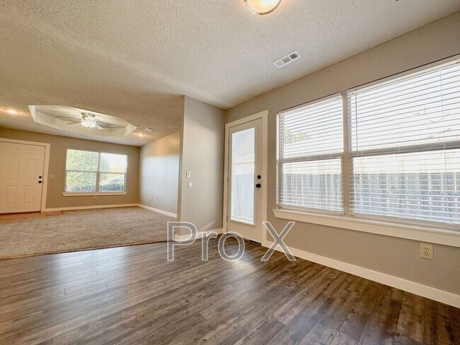 Building Photo - 1446 N Dawn Dr