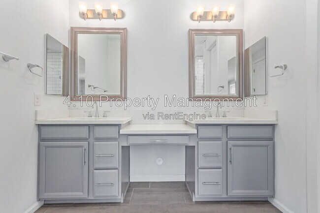 Building Photo - 2435 N 27th St