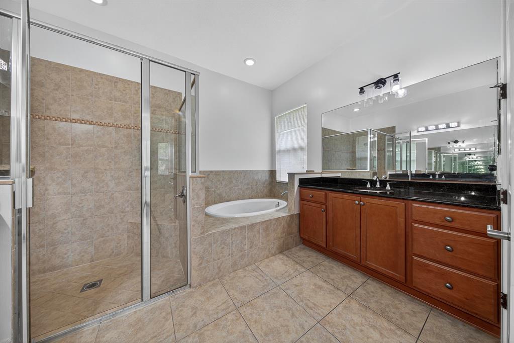 Building Photo - 8254 NW 120th Way